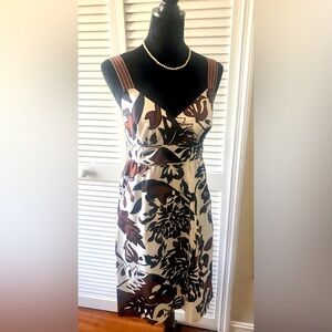 a.n.a Dress Size 6 Brown/White/Black color. Sleeveless. Tie at the back.